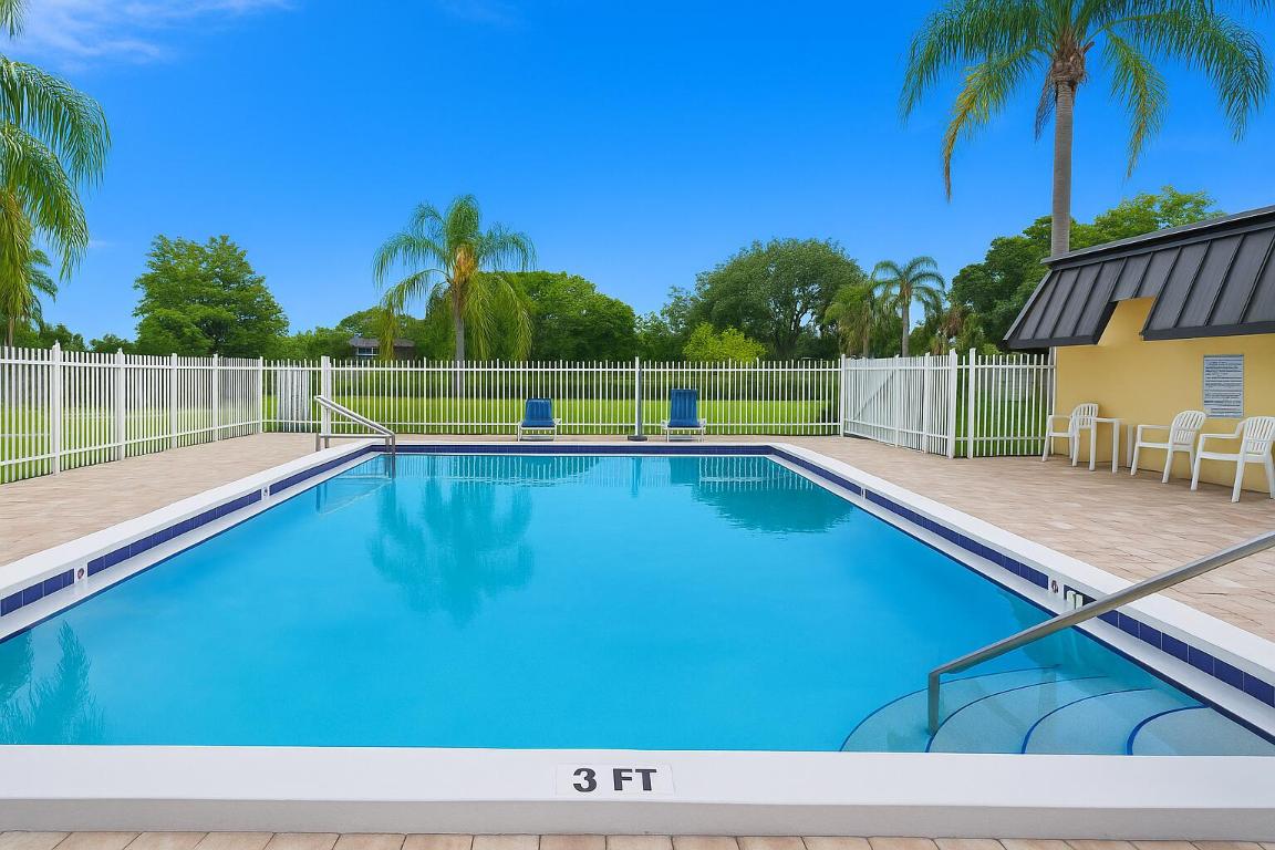 WATERSIDE ESTATES - Residential