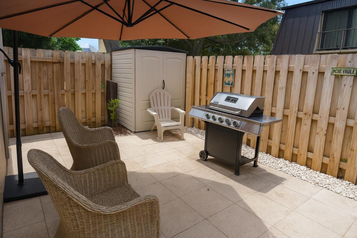 WATERSIDE ESTATES - Residential