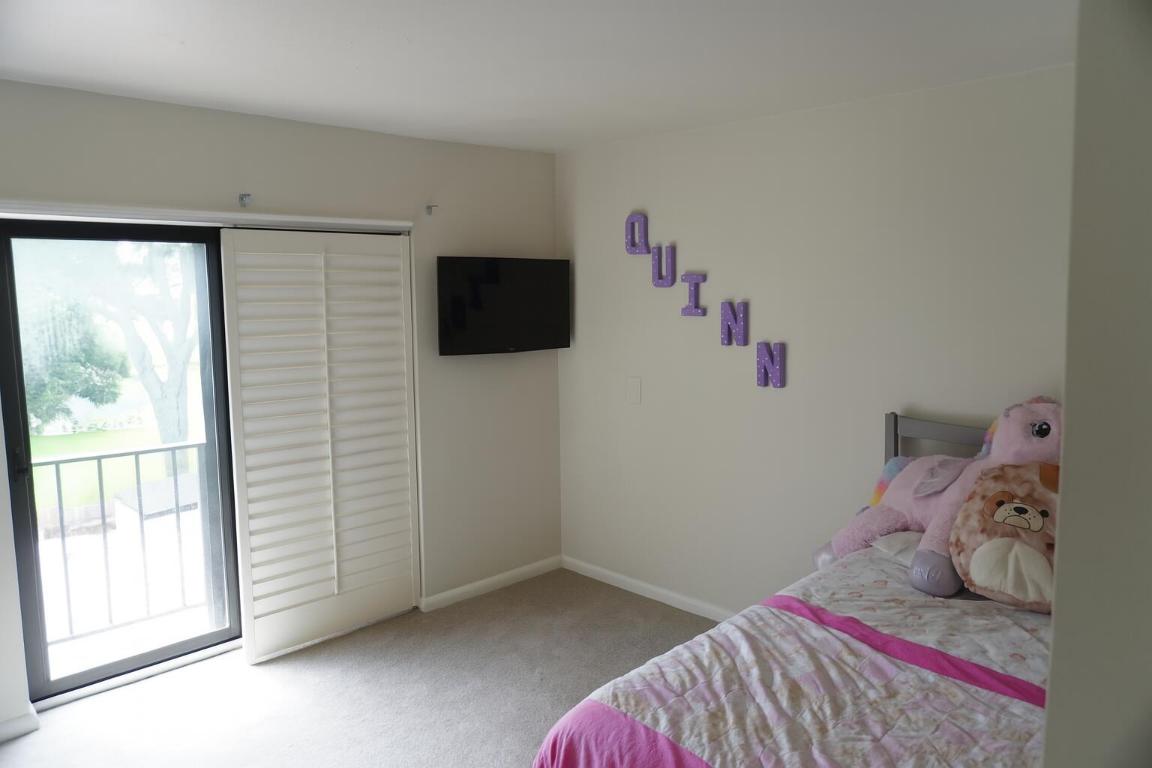 WATERSIDE ESTATES - Residential