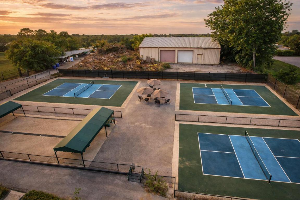 FOUNTAINS OF PALM BEACH CONDO 4 - Residential