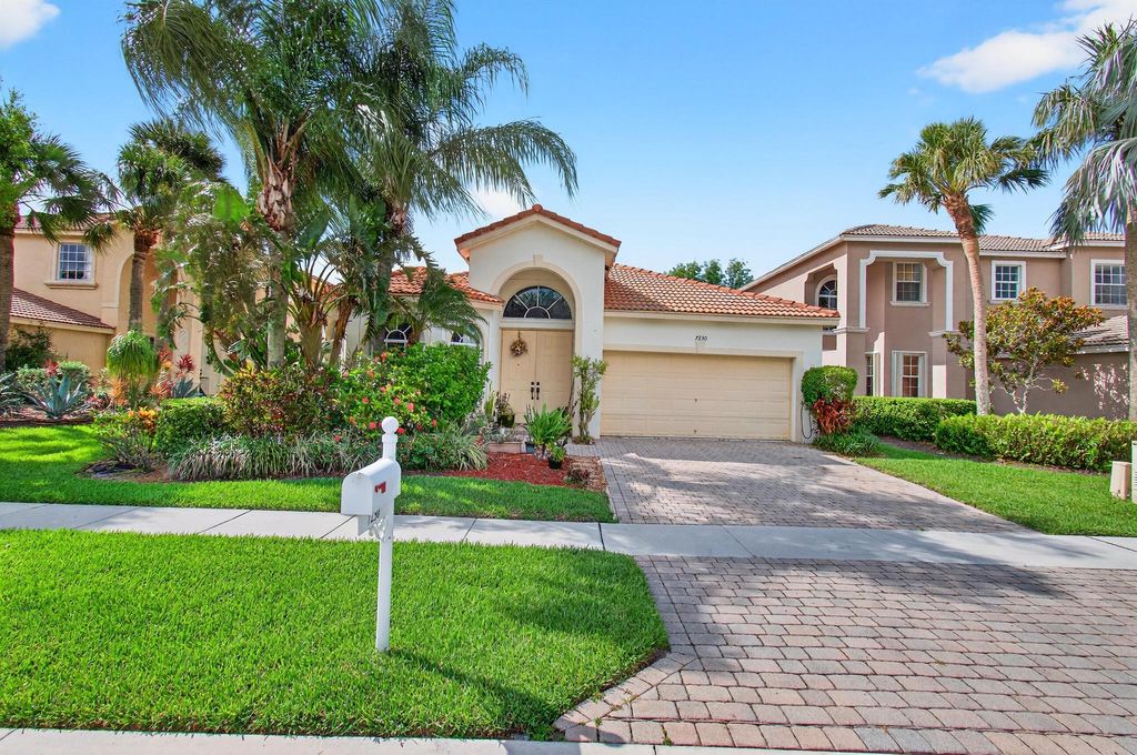 Photo of 7230 Via Luria, Lake Worth, FL 33467 (MLS # R11102980)