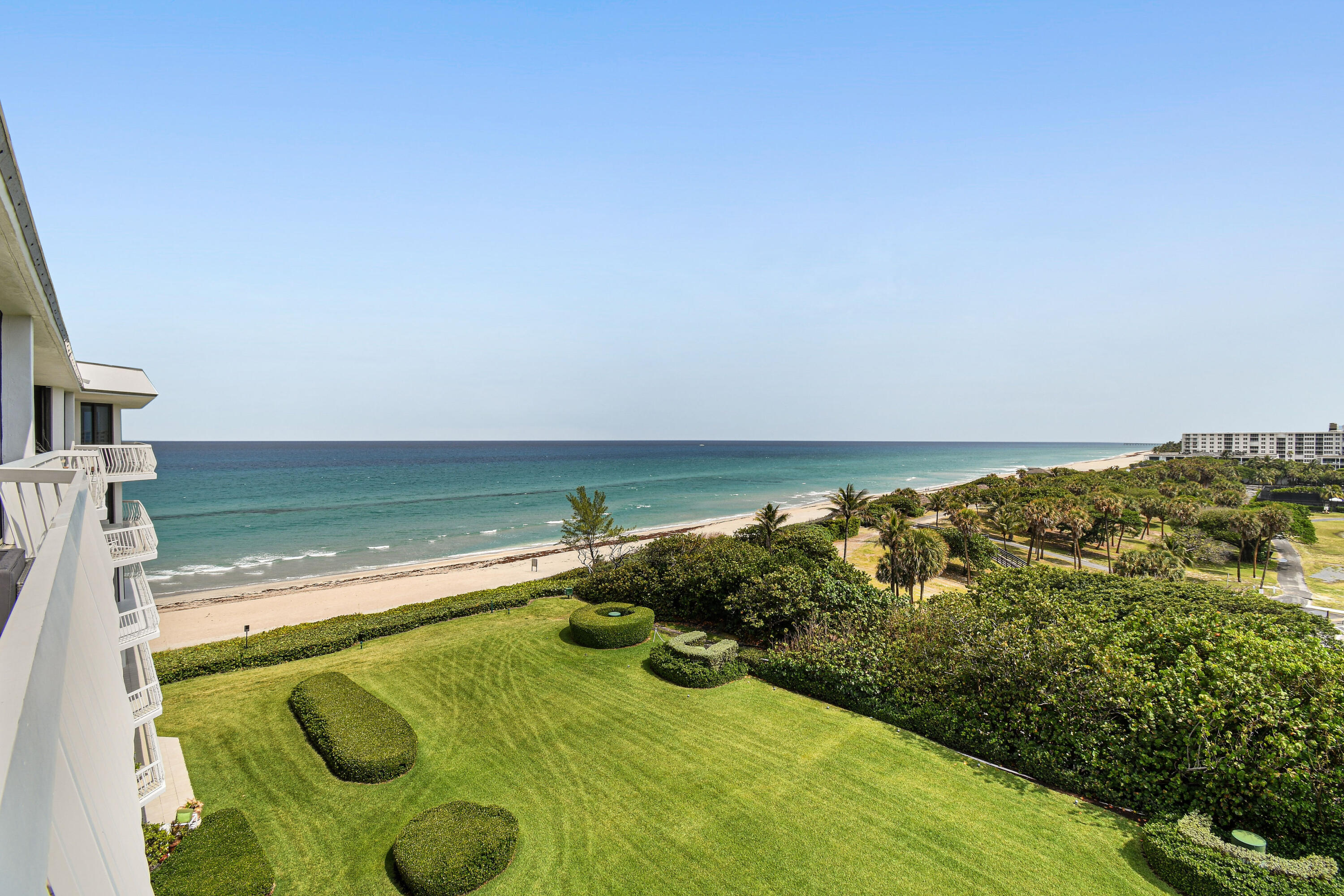 2100 Cond at Sloans Curve - Residential