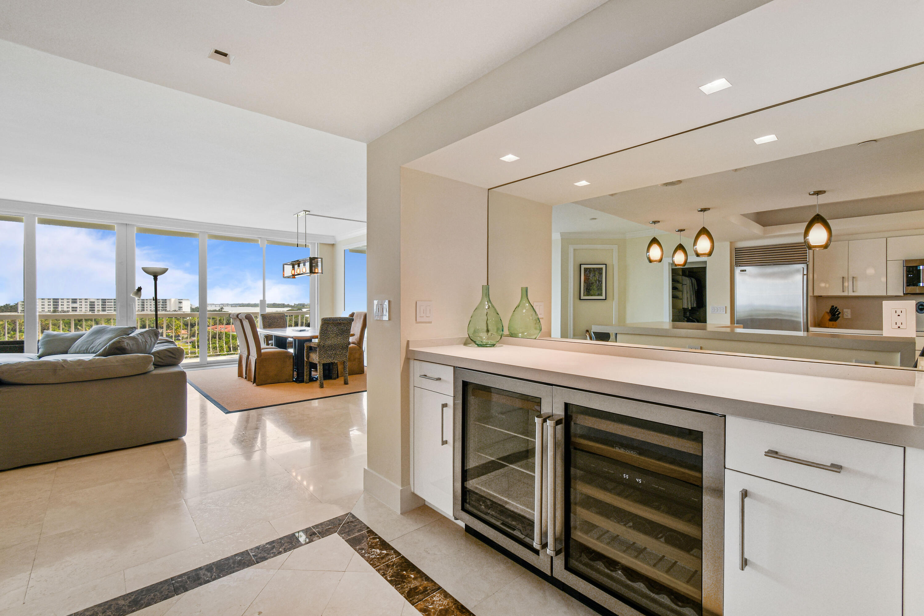 2100 Cond at Sloans Curve - Residential