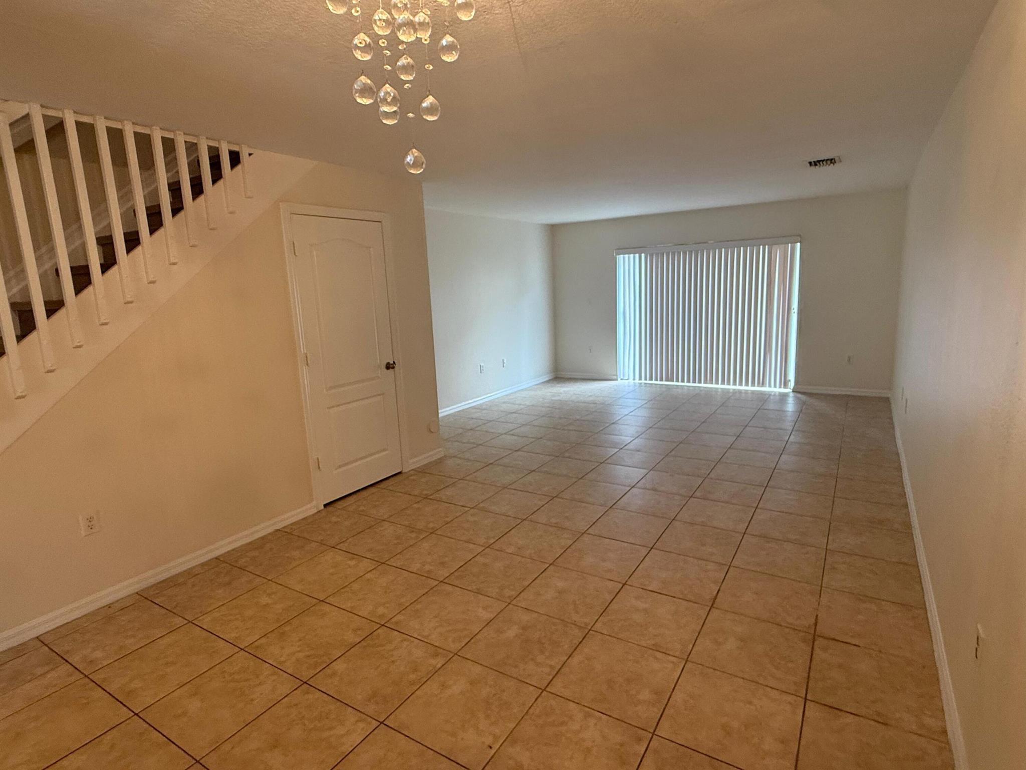 MELROSE POINT CONDO - Residential Lease