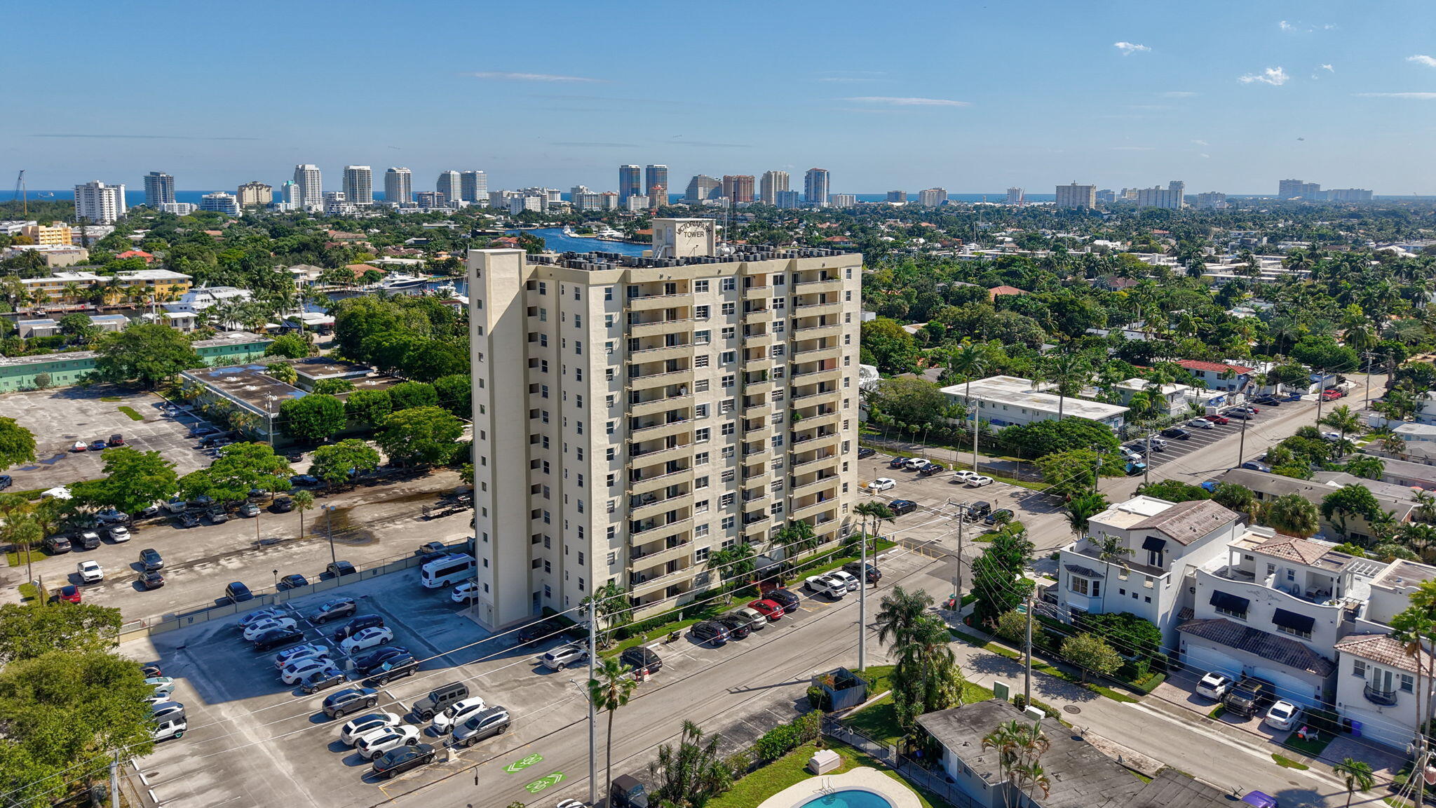 VICTORIA PARK TOWER CONDO - Residential