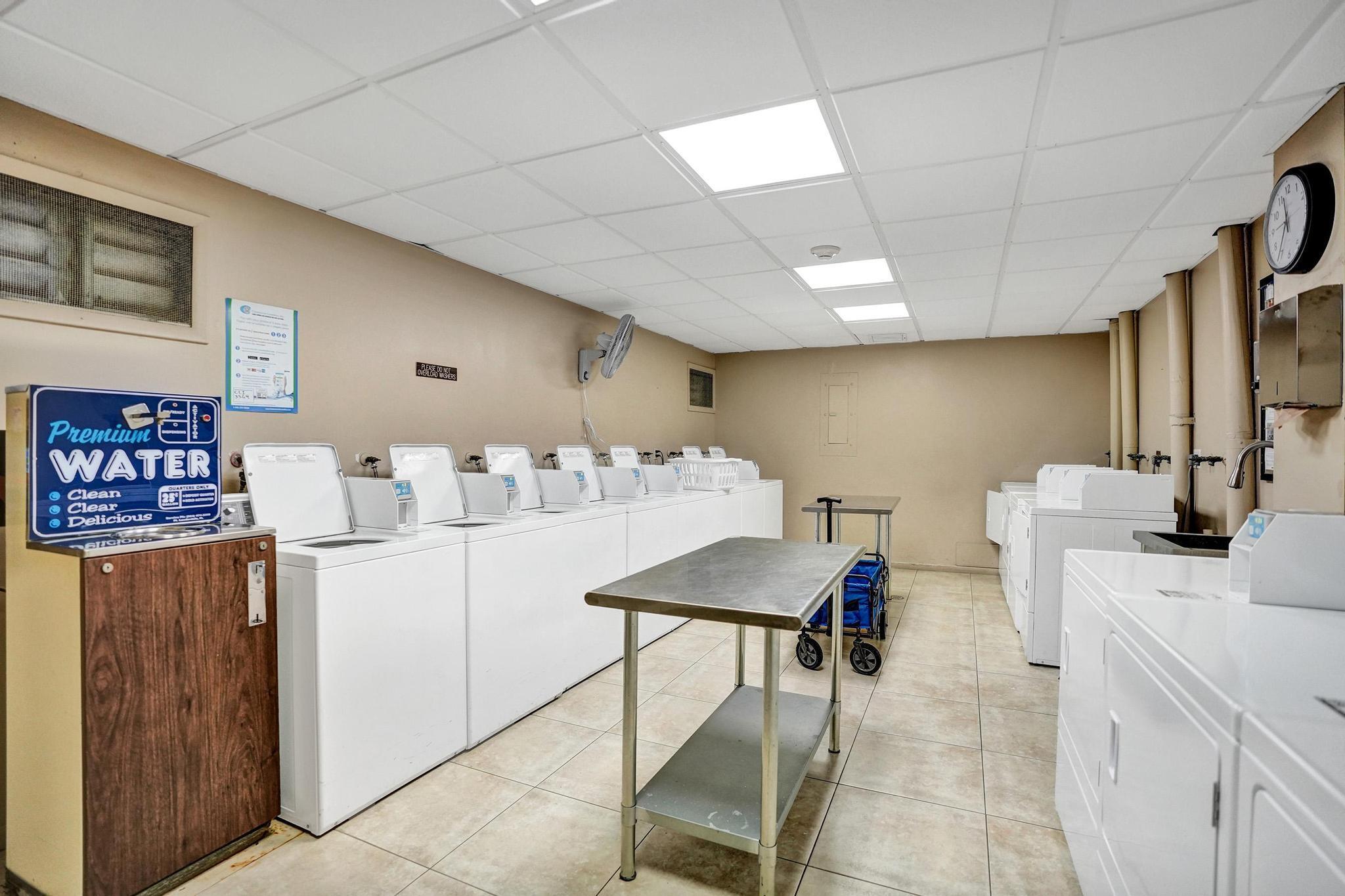 VICTORIA PARK TOWER CONDO - Residential