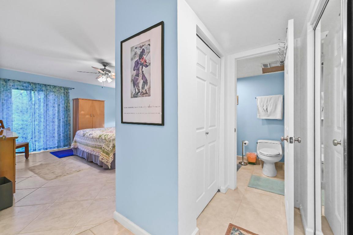 SOUTHGATE CONDO - Residential