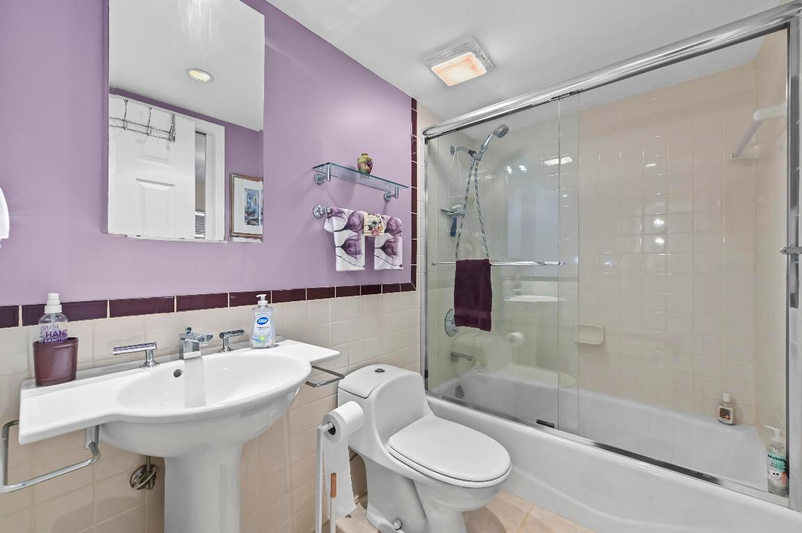 SOUTHGATE CONDO - Residential