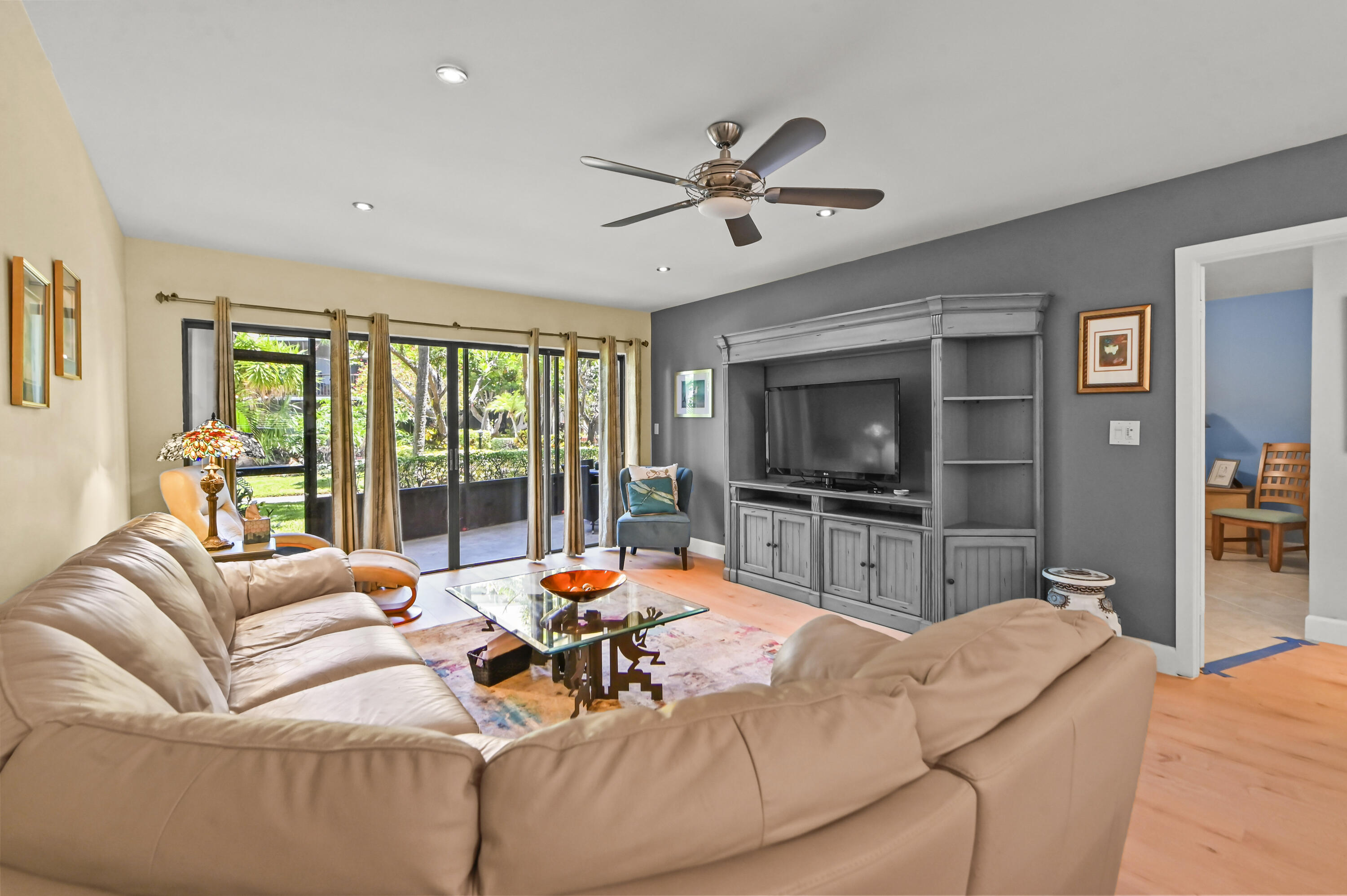 SOUTHGATE - Residential