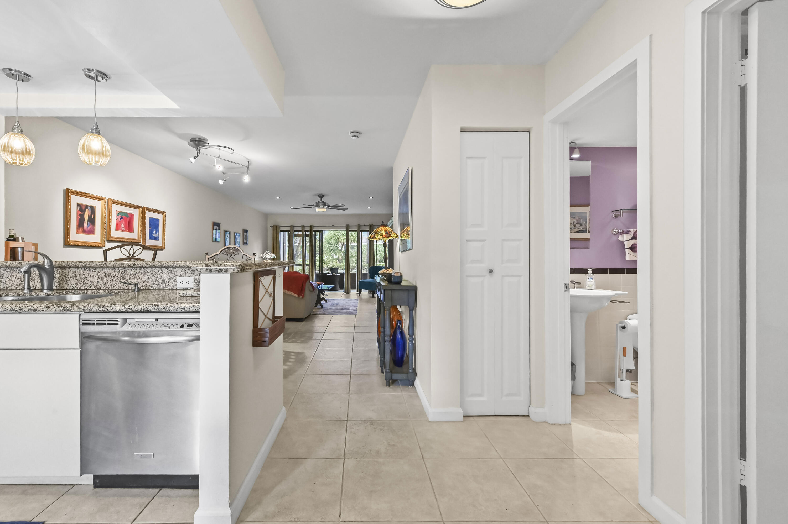 SOUTHGATE CONDO - Residential