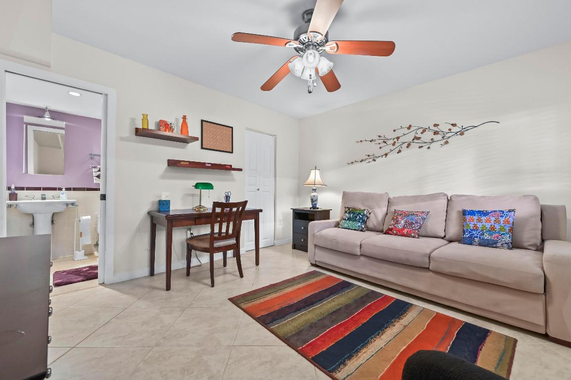 SOUTHGATE CONDO - Residential