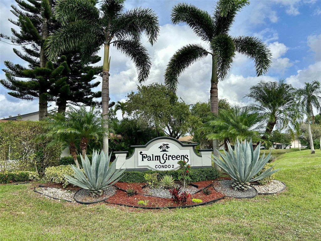 Palm Greens - Residential
