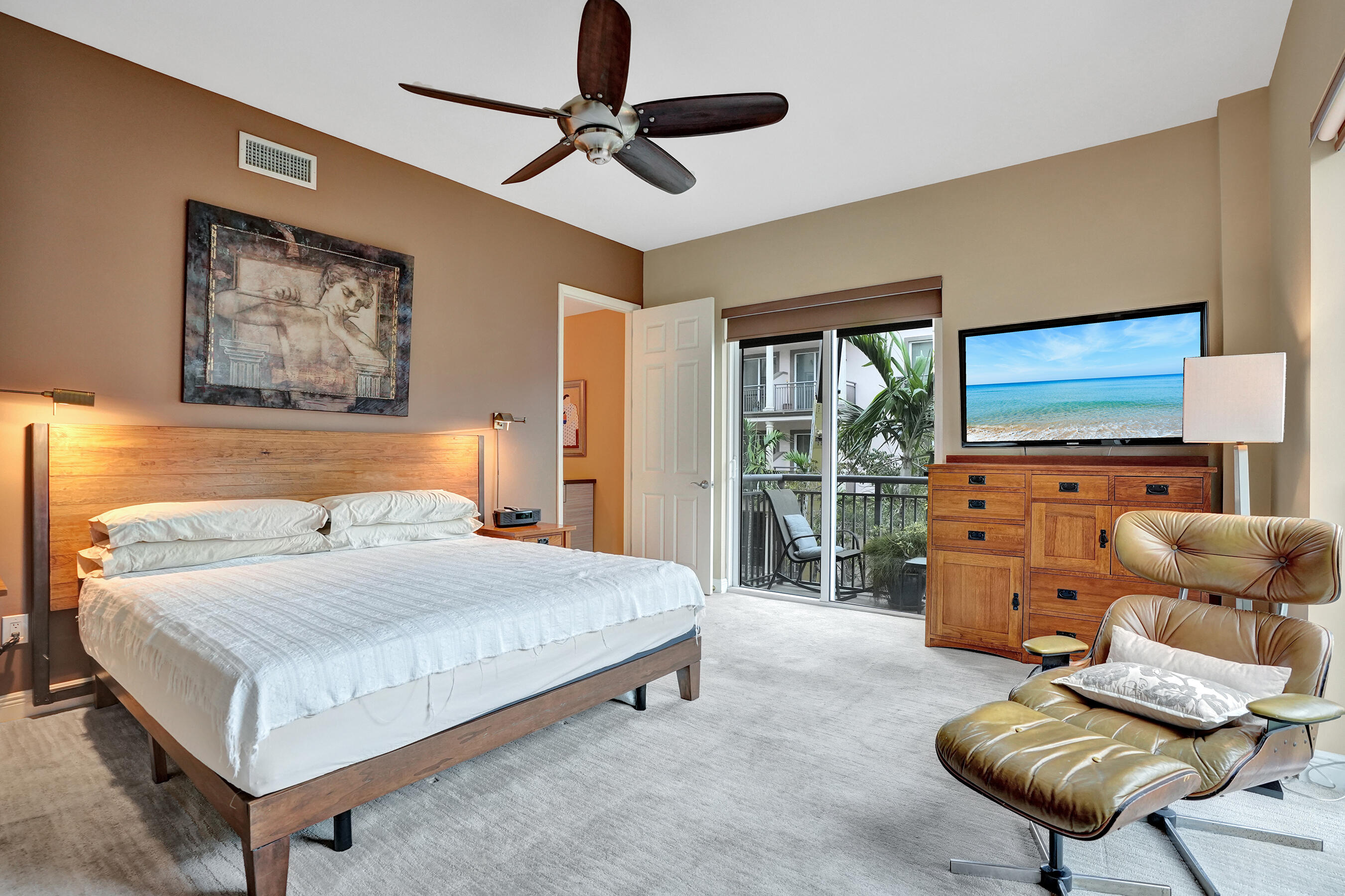 WILTON STATION RES CONDO - Residential