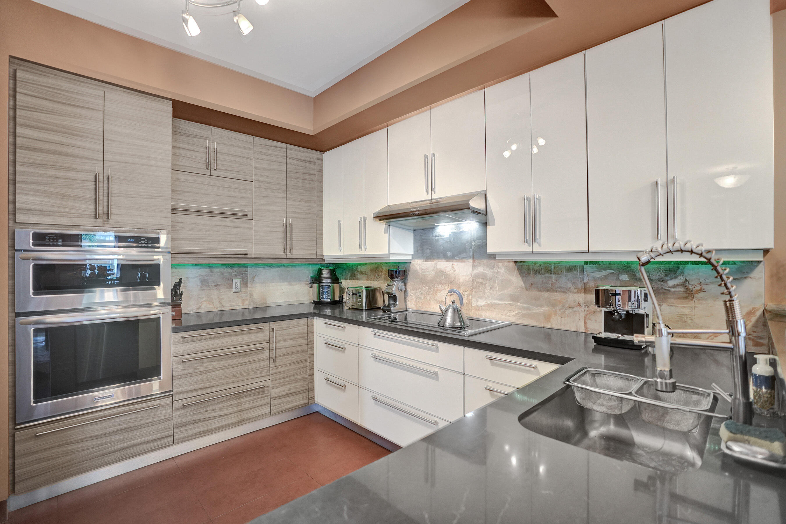 2617 NE 14th Avenue 304