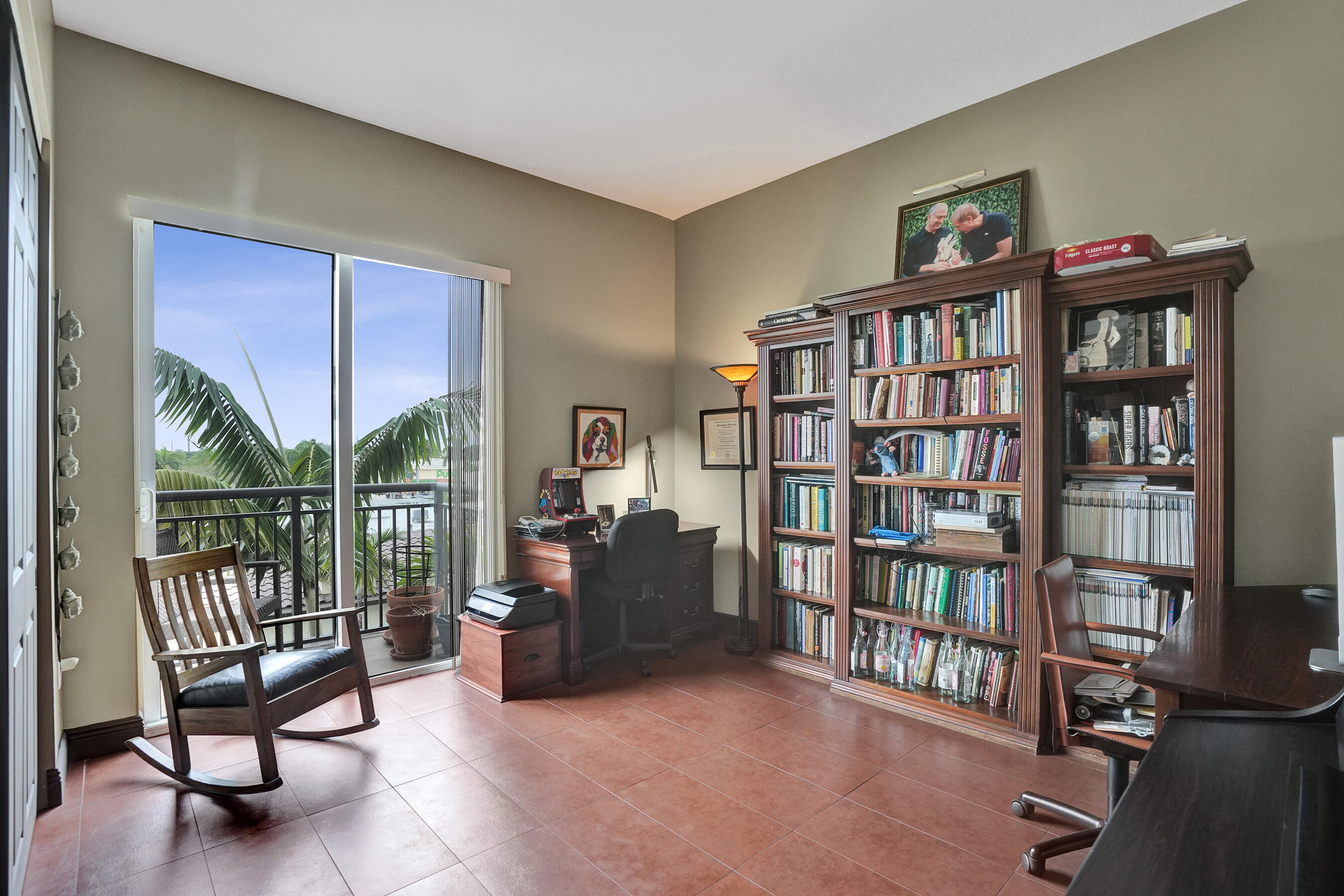 WILTON STATION RES CONDO - Residential