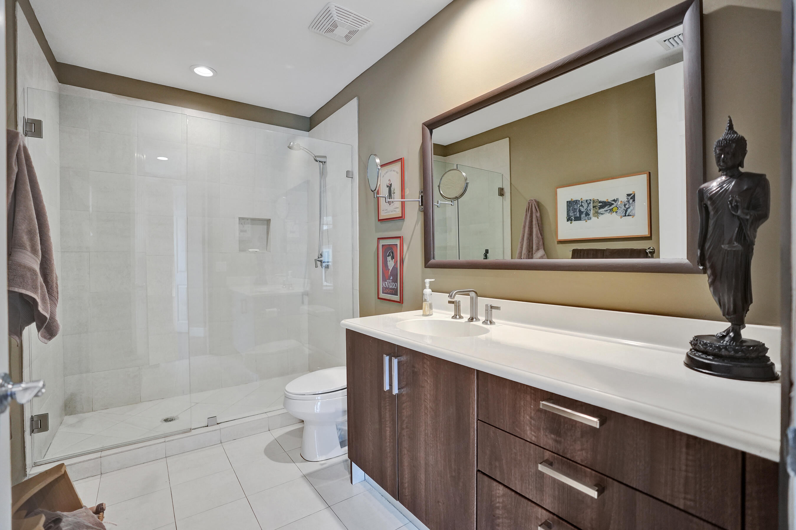 WILTON STATION RES CONDO - Residential