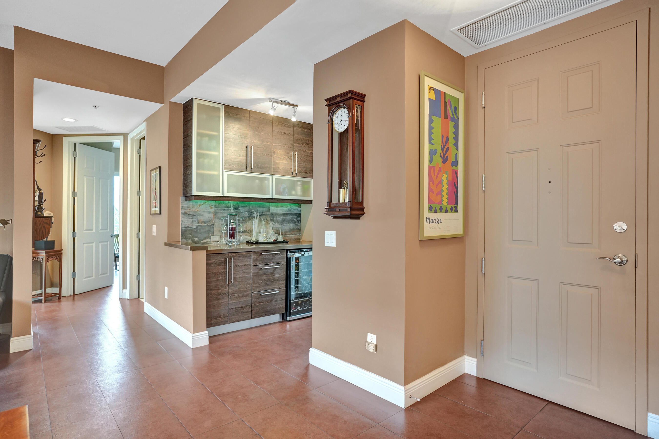 WILTON STATION RES CONDO - Residential