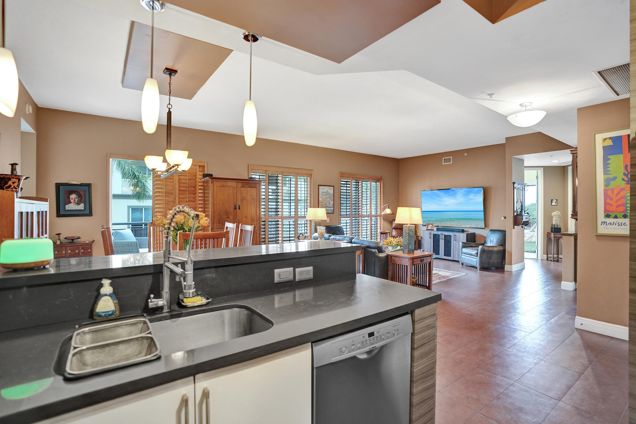 WILTON STATION RES CONDO - Residential