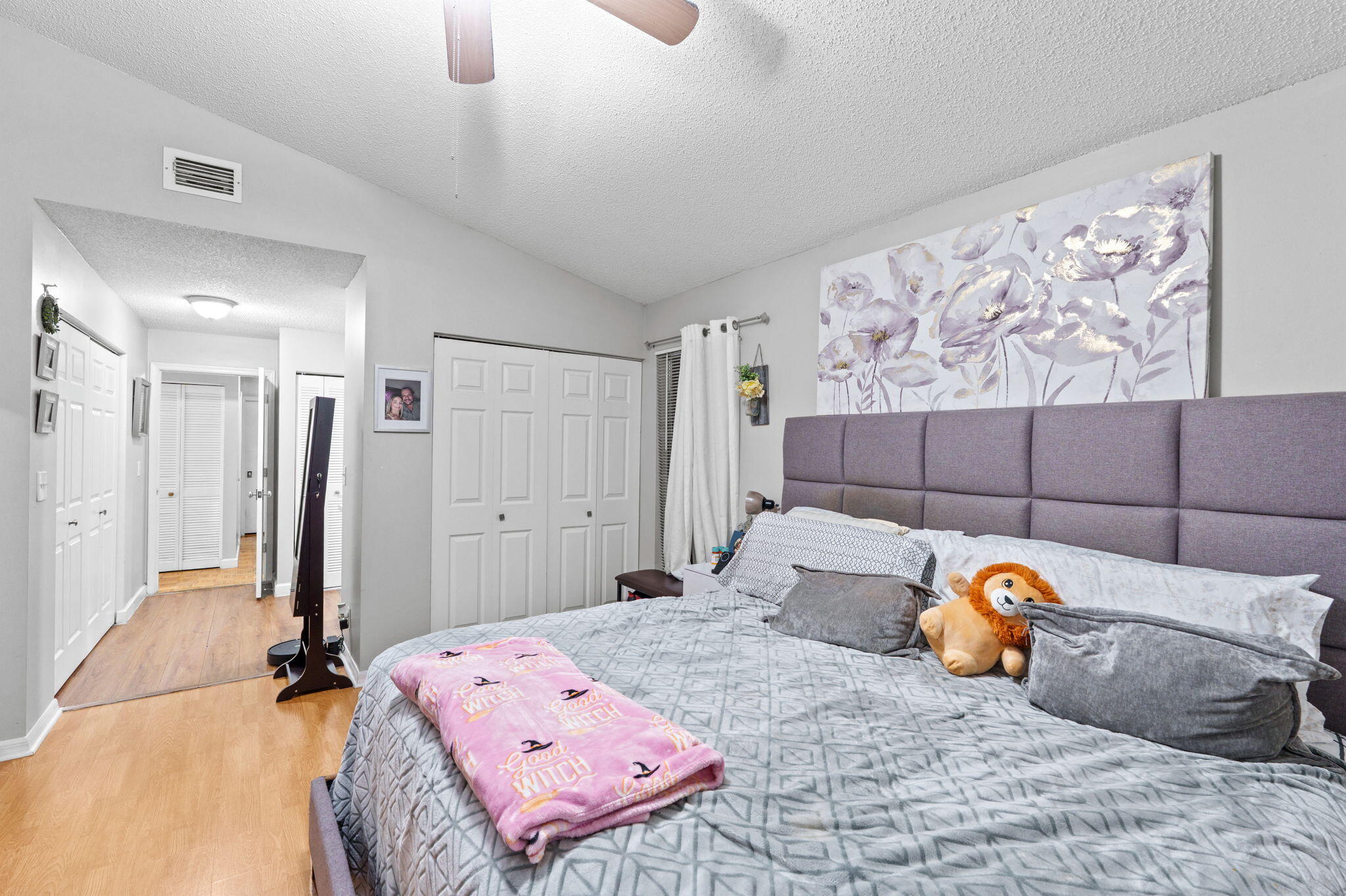 VICTORIA WOODS 1 - Residential