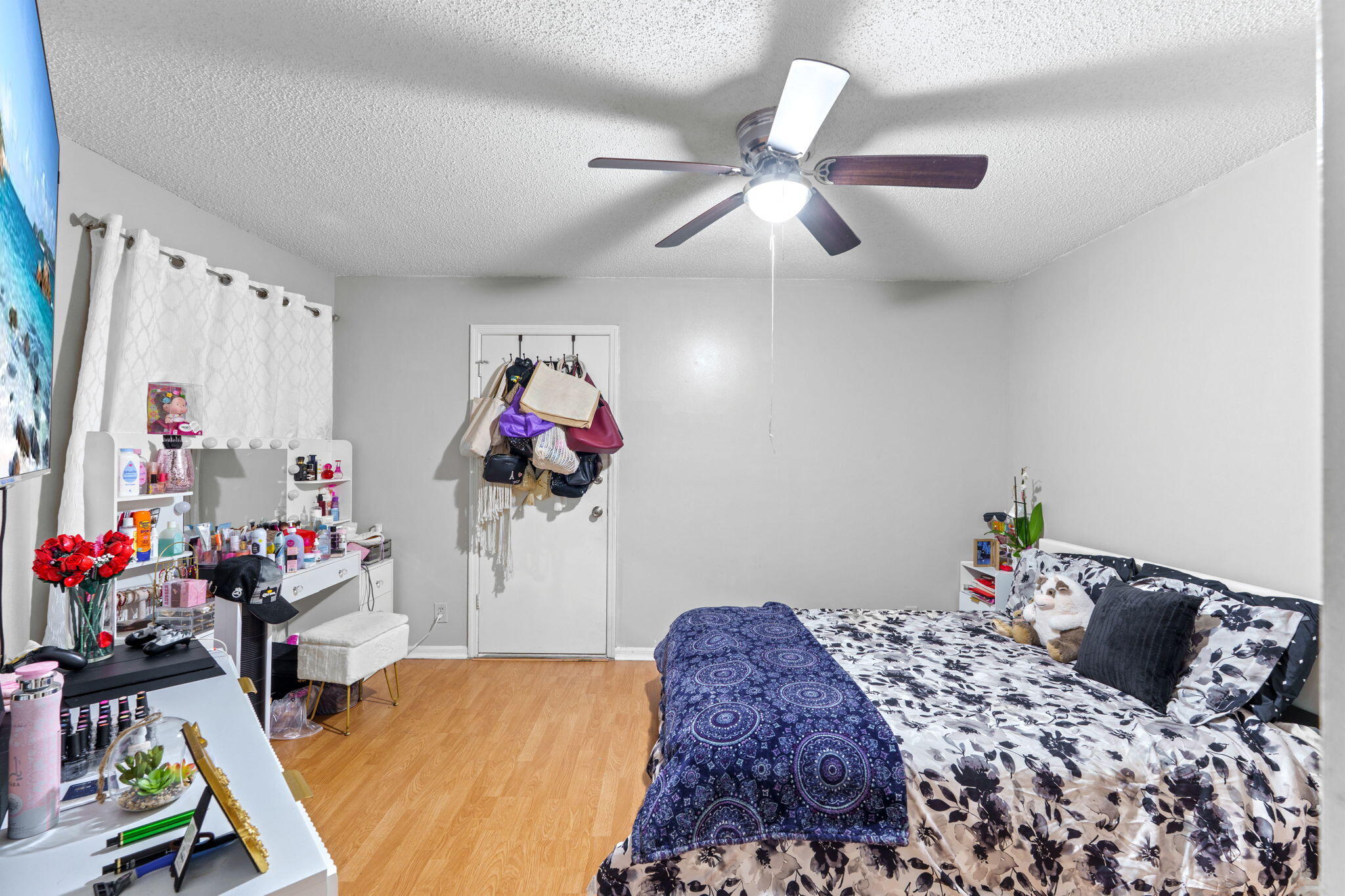 VICTORIA WOODS 1 - Residential