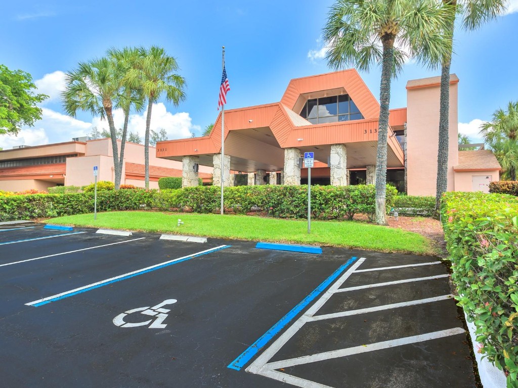 HOLIDAY SPRINGS VILLAGE - Residential