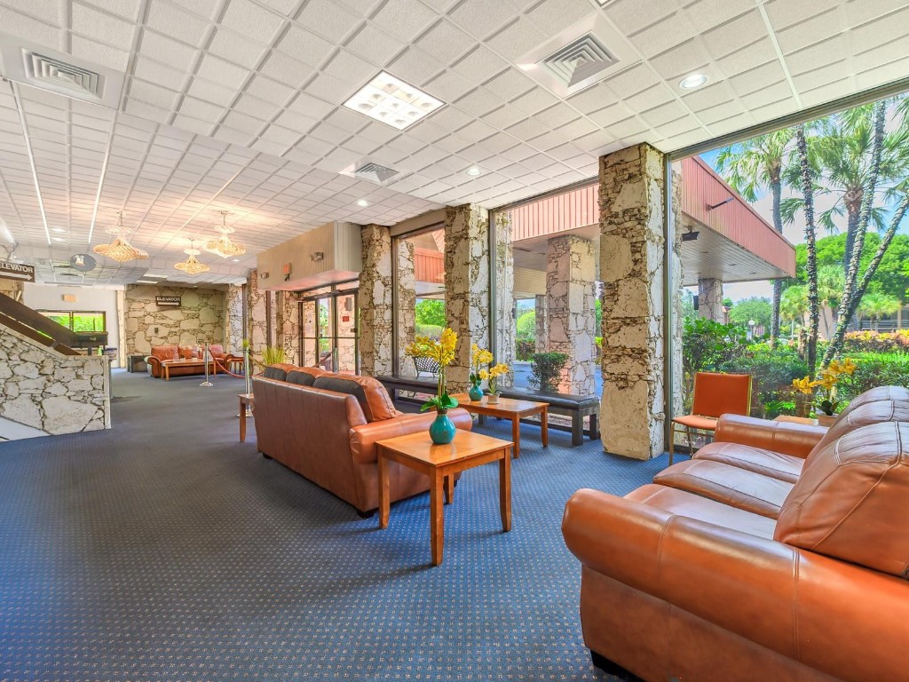 HOLIDAY SPRINGS VILLAGE - Residential