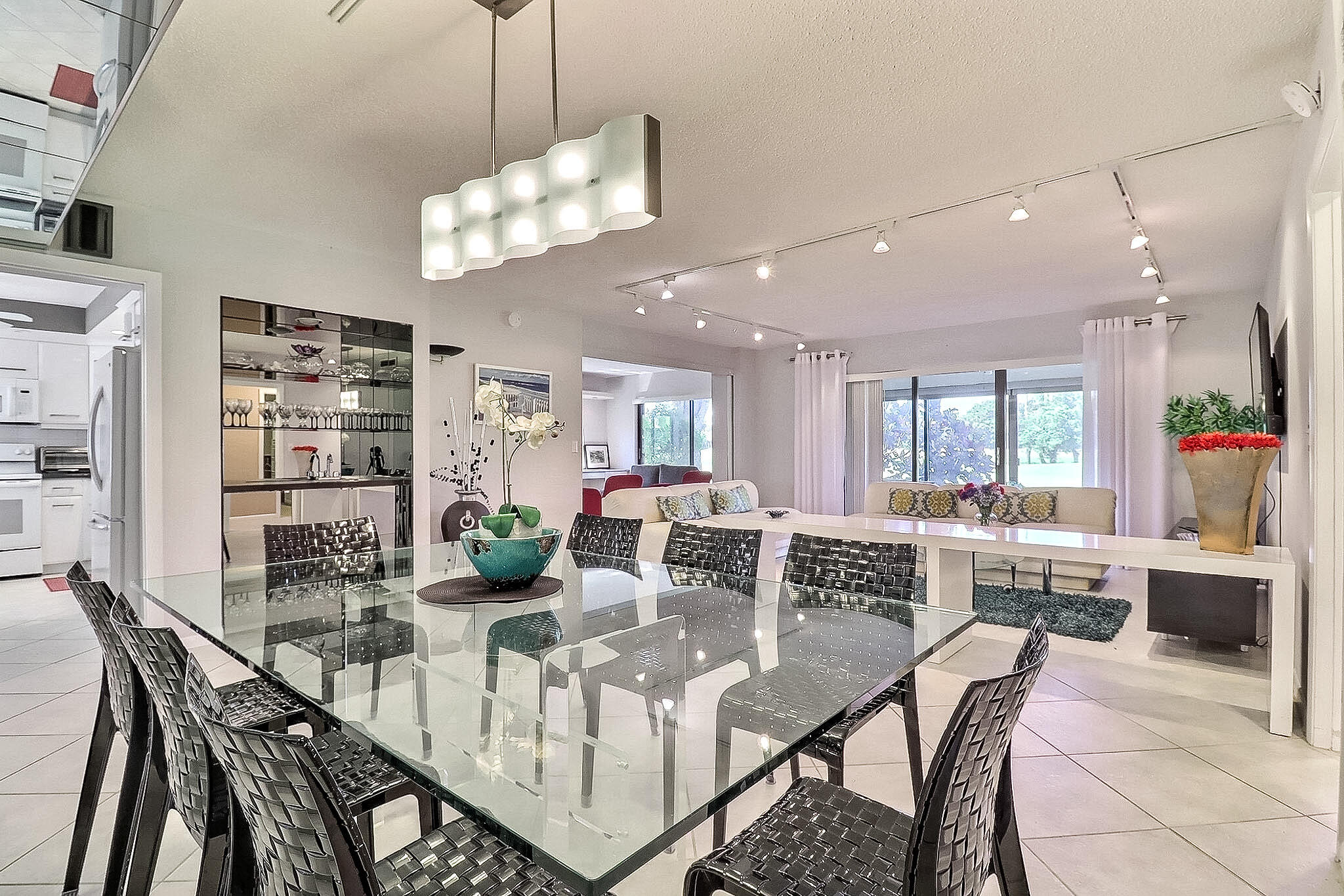 FOUNTAINS SOUTH CONDO 1 - Residential Lease