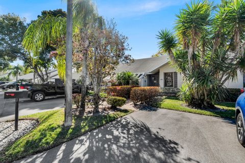 10980 Lake Front Place Boca Raton FL 33498