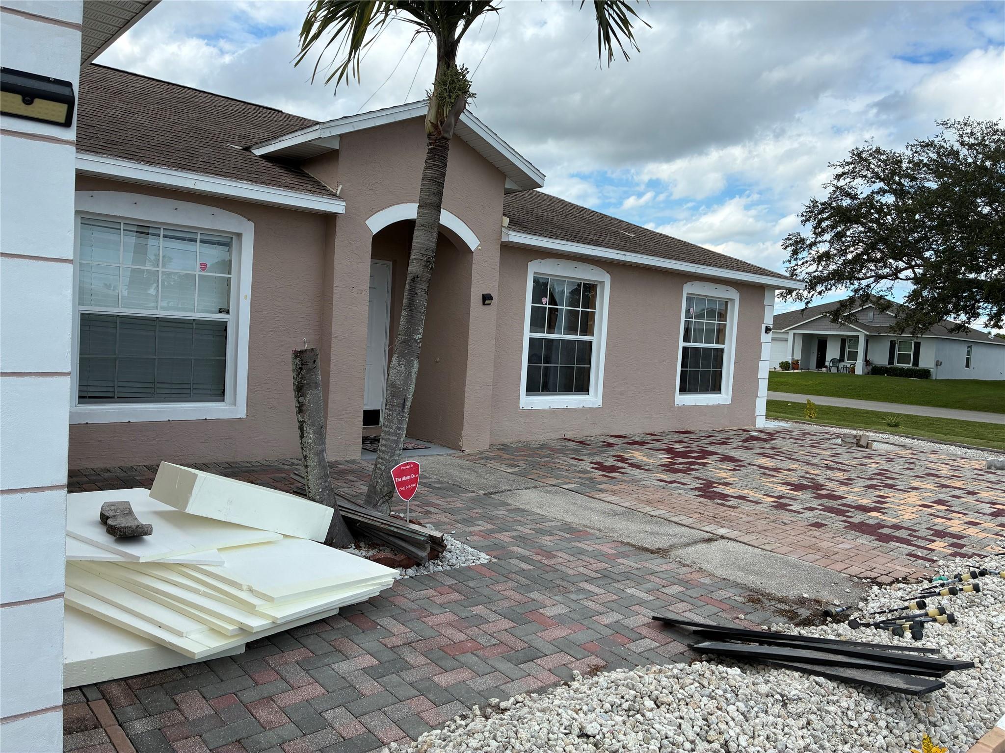 PORT ST LUCIE SECTION 27 - Residential Lease