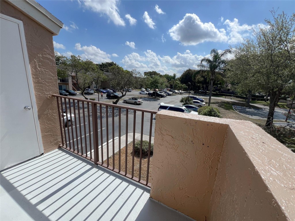 REFLECTIONS AT PEMBROKE P - Residential Lease