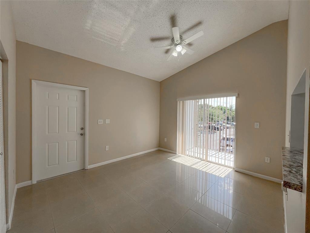 REFLECTIONS AT PEMBROKE P - Residential Lease