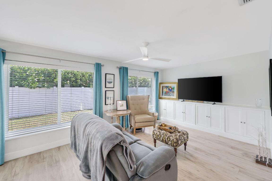 JUPITER IN THE PINES - Residential