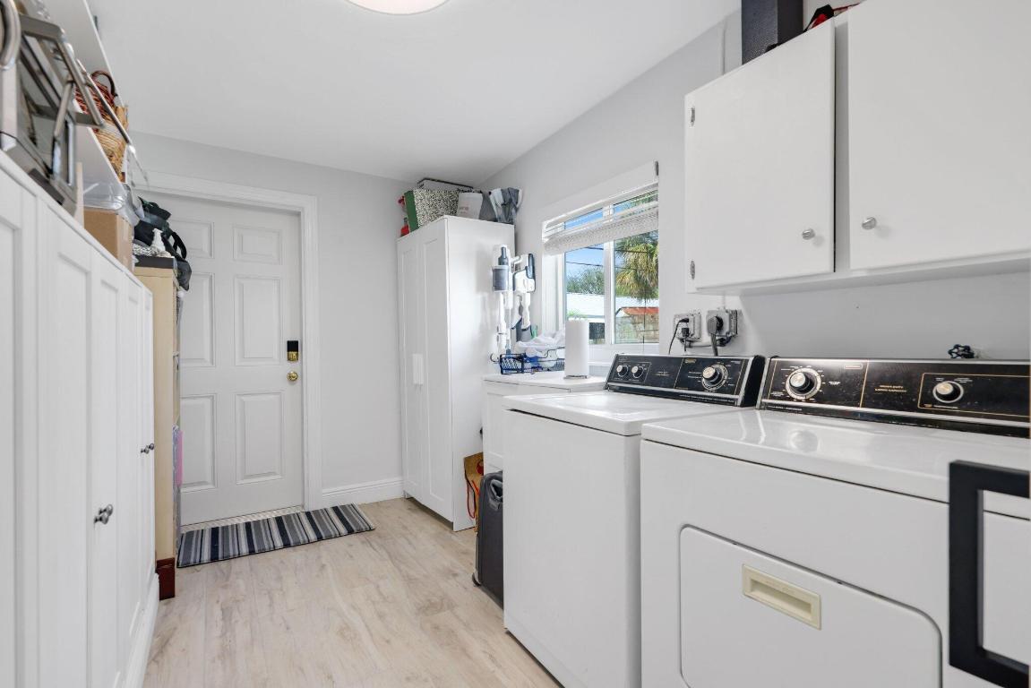 JUPITER IN THE PINES - Residential