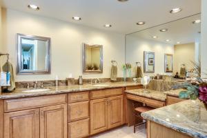 BRAEMAR ISLE CONDO - Residential