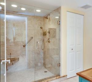 BRAEMAR ISLE CONDO - Residential