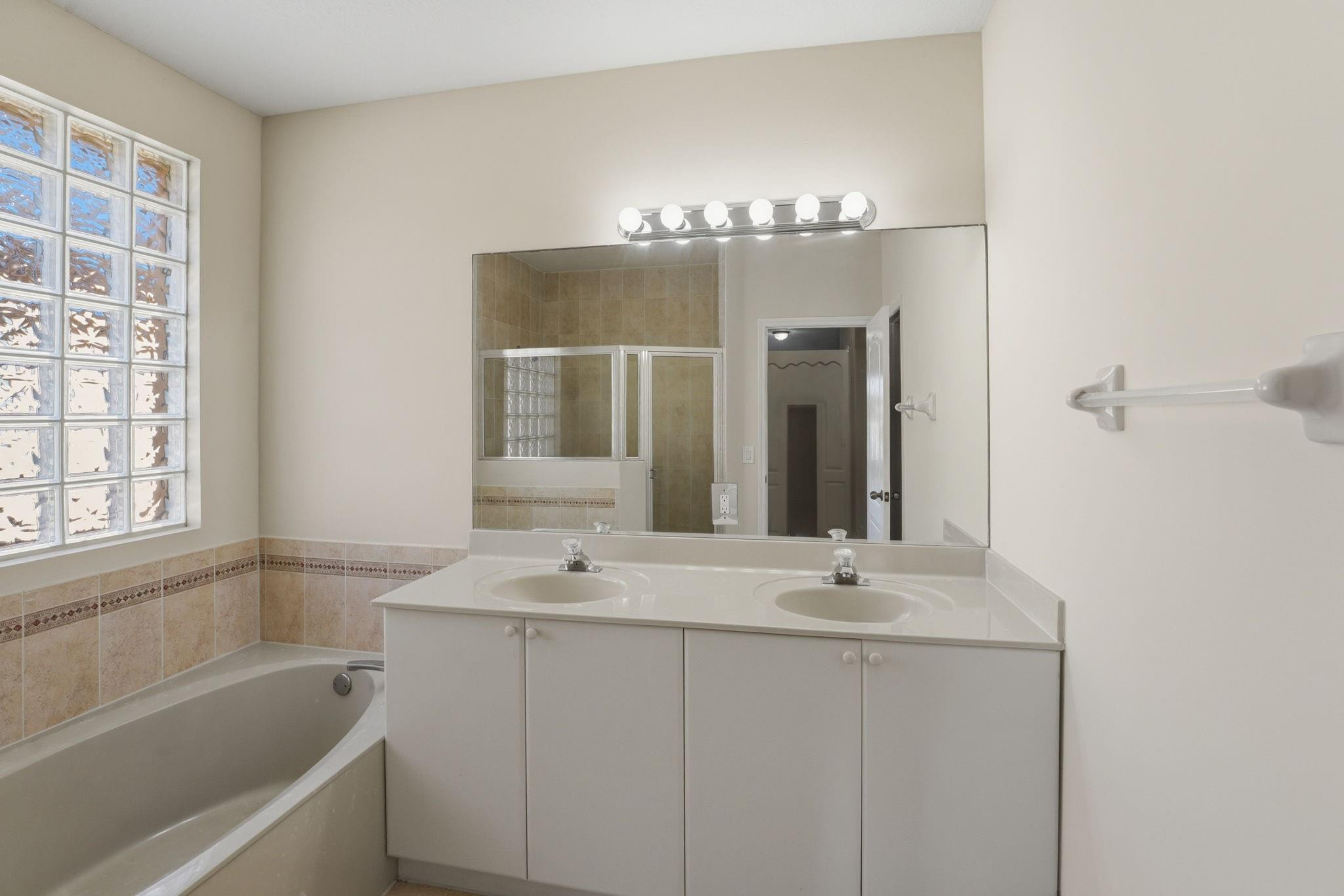 Erica Gardens - Residential