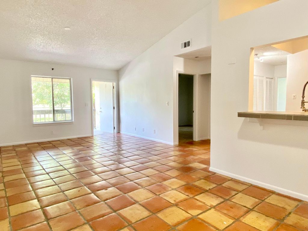 Photo of 6459 Chasewood Drive #E, Jupiter, FL 33458 (MLS # R10994311)