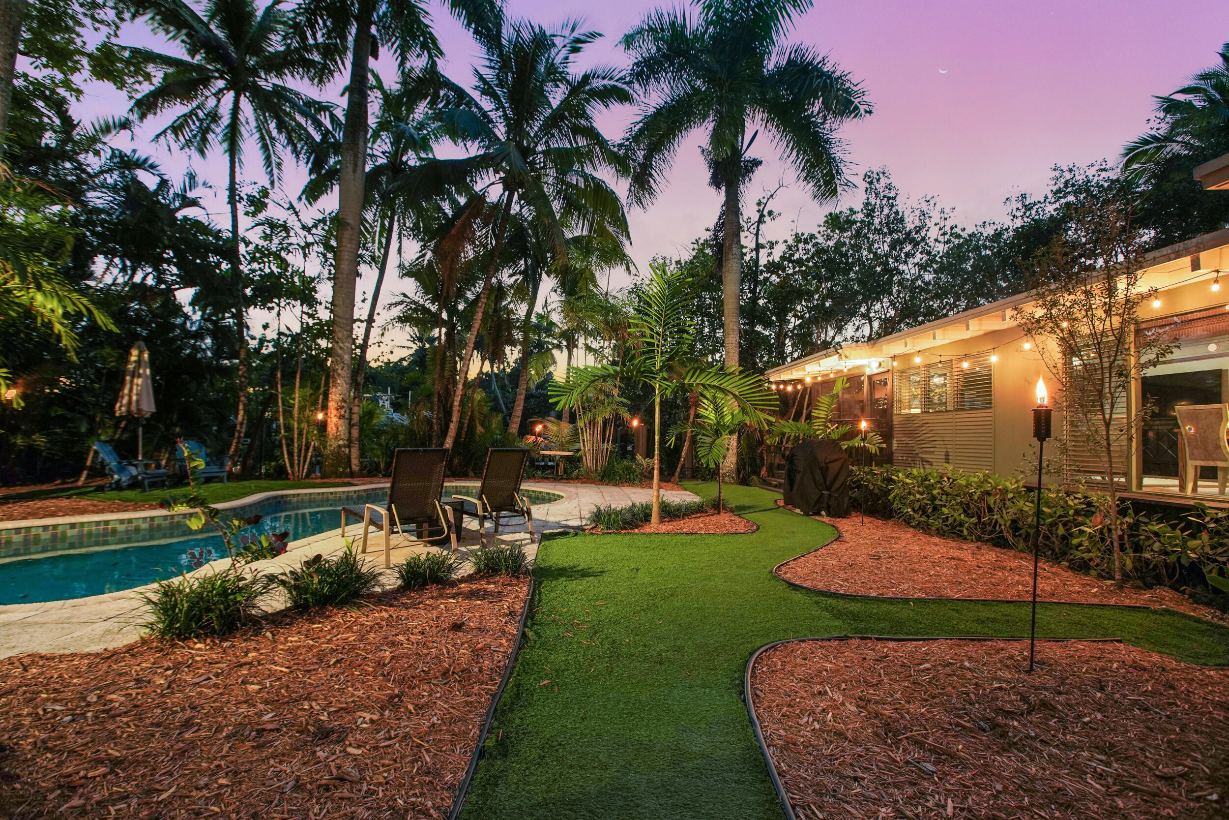 River Highlands - Land