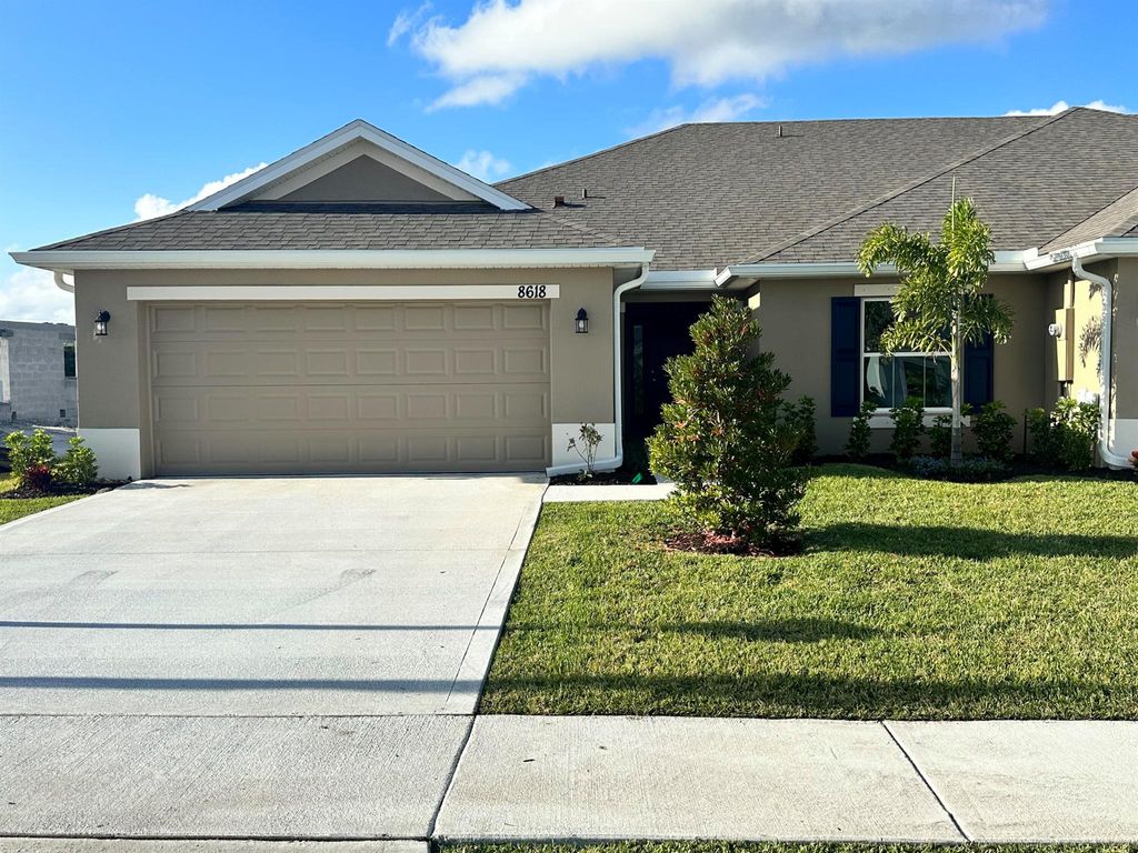 Photo of 8618 Modeno Street, Fort Pierce, FL 34951 (MLS # R10937636)