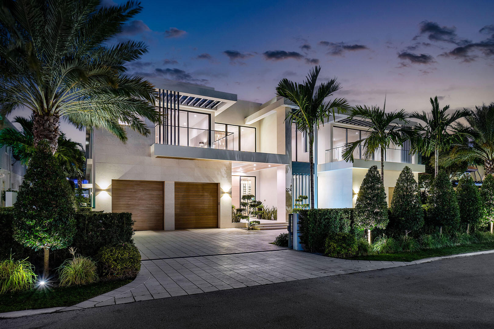 ROYAL PALM YACHT & COUNTR - Residential