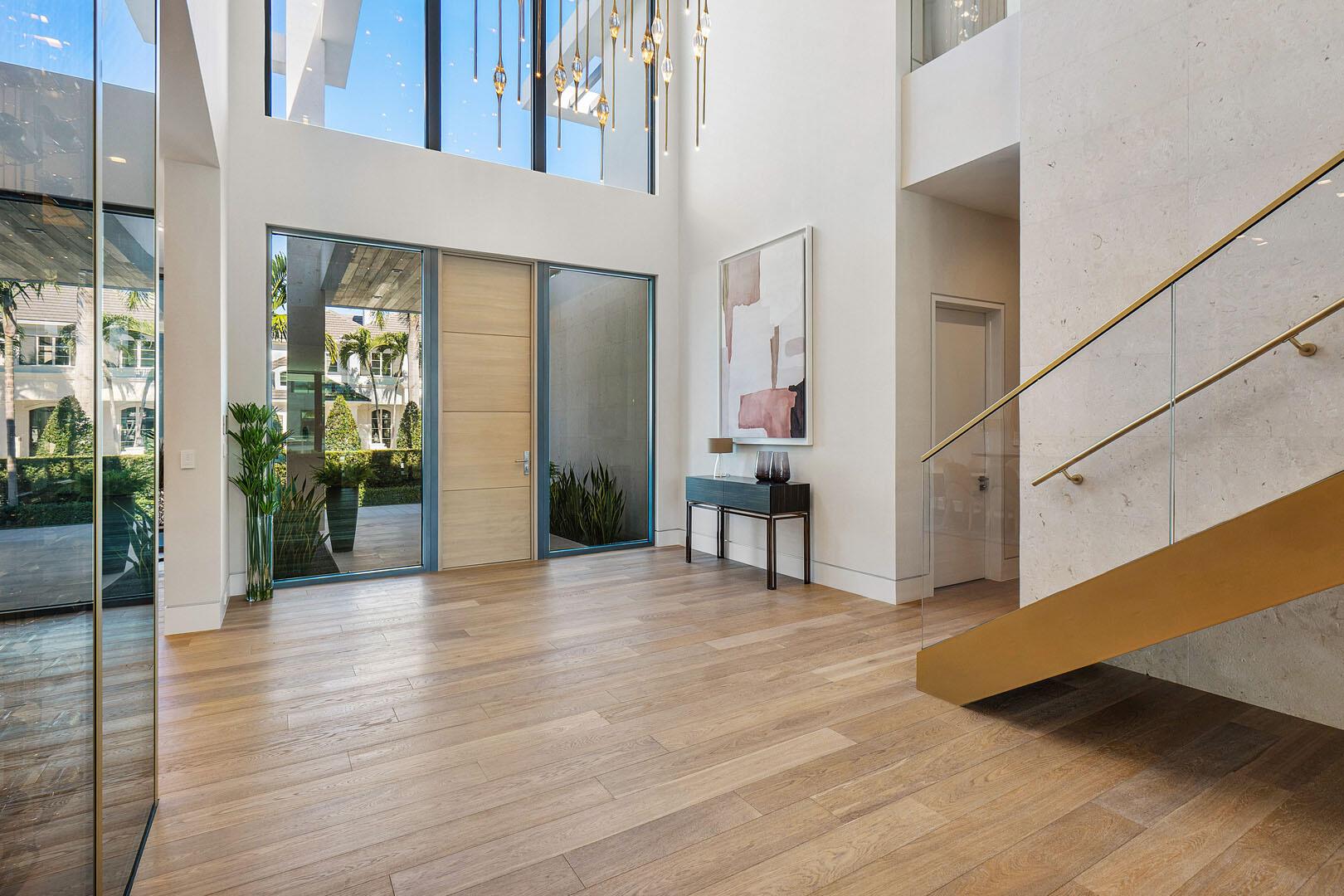 ROYAL PALM YACHT & COUNTR - Residential