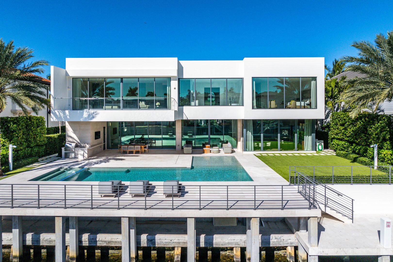 ROYAL PALM YACHT & COUNTR - Residential