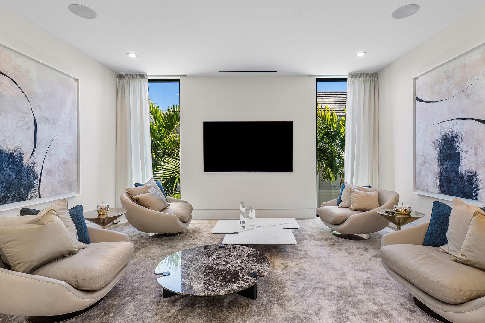 ROYAL PALM YACHT & COUNTR - Residential