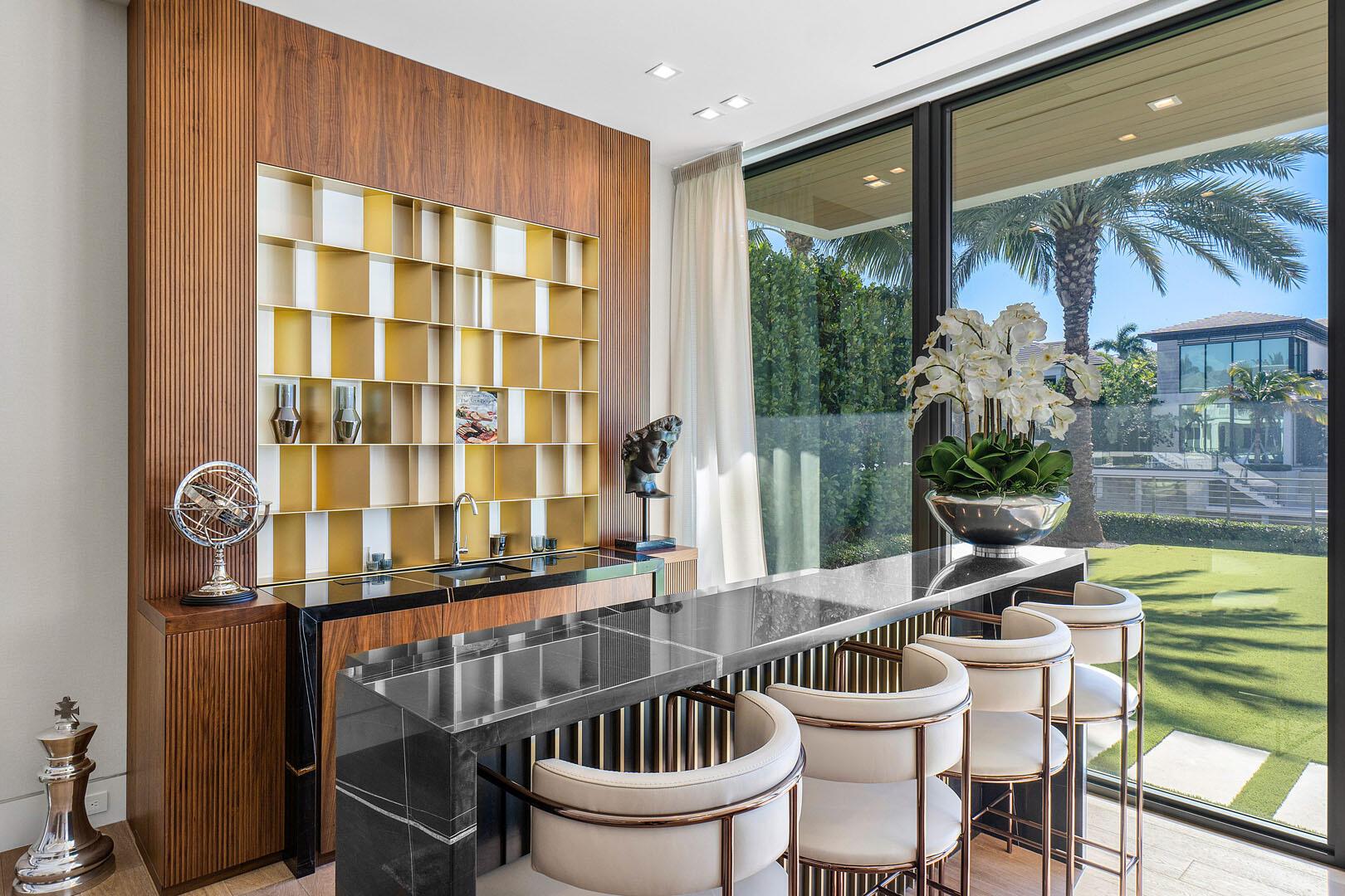 ROYAL PALM YACHT & COUNTR - Residential