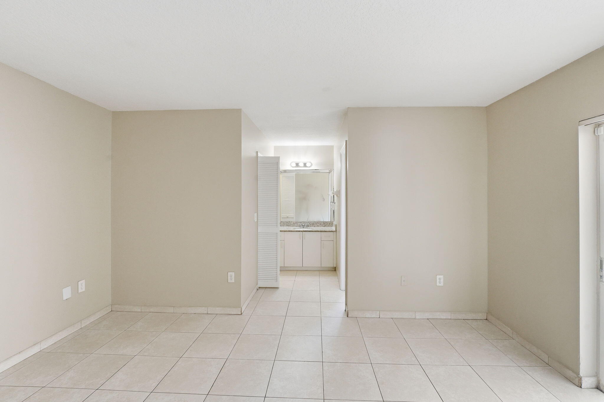 MAJESTIC HOMES - Residential