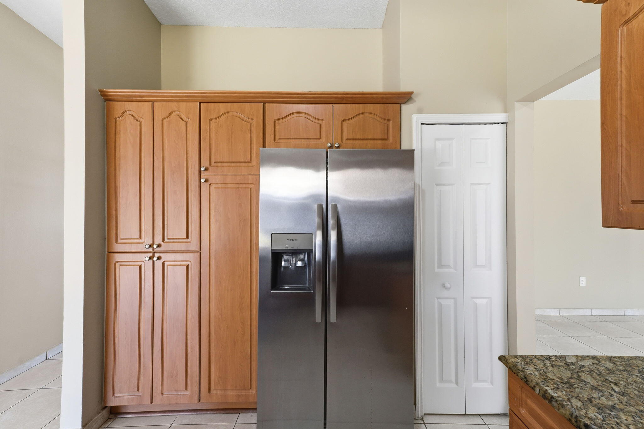 MAJESTIC HOMES - Residential