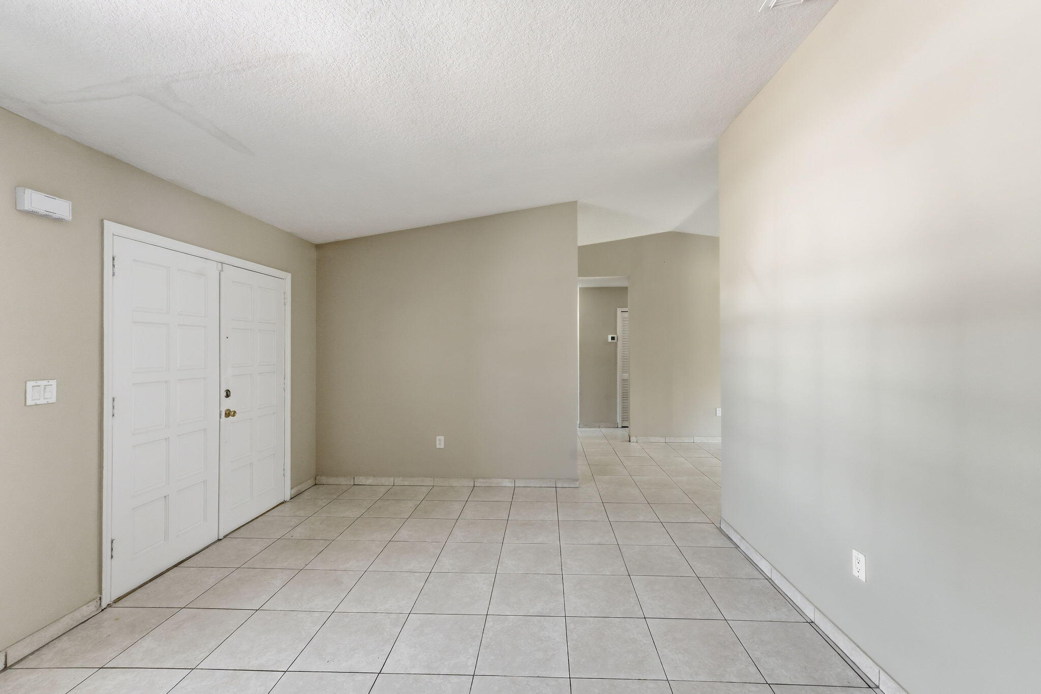 MAJESTIC HOMES - Residential