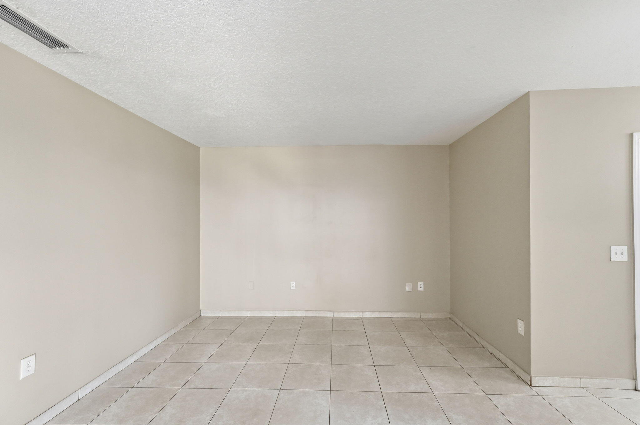 MAJESTIC HOMES - Residential