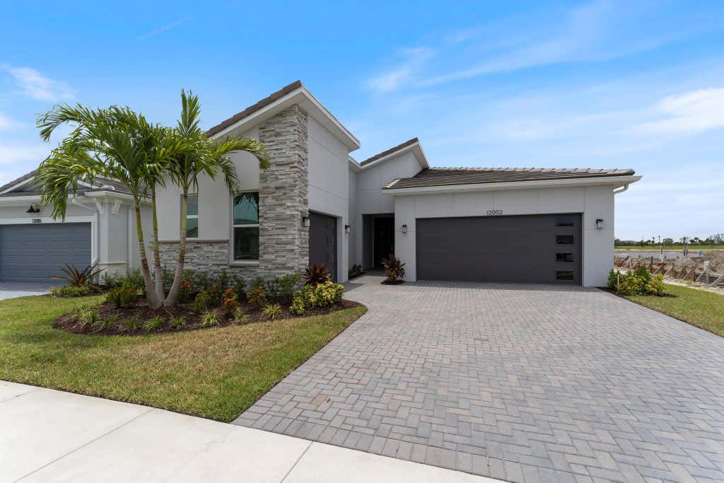 Photo of 12002 SW Toulon Street, Port St Lucie, FL 34987 (MLS # R10889025)