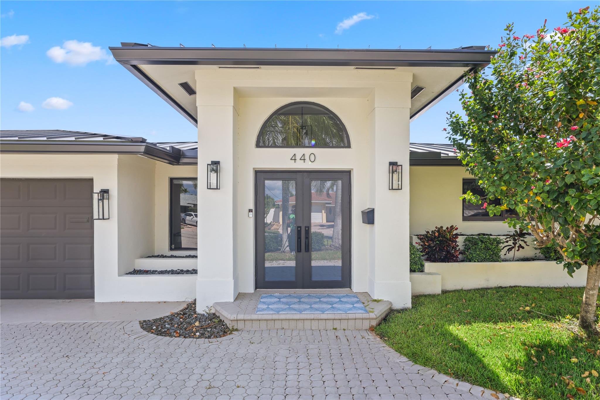 440 SE 7th Ave